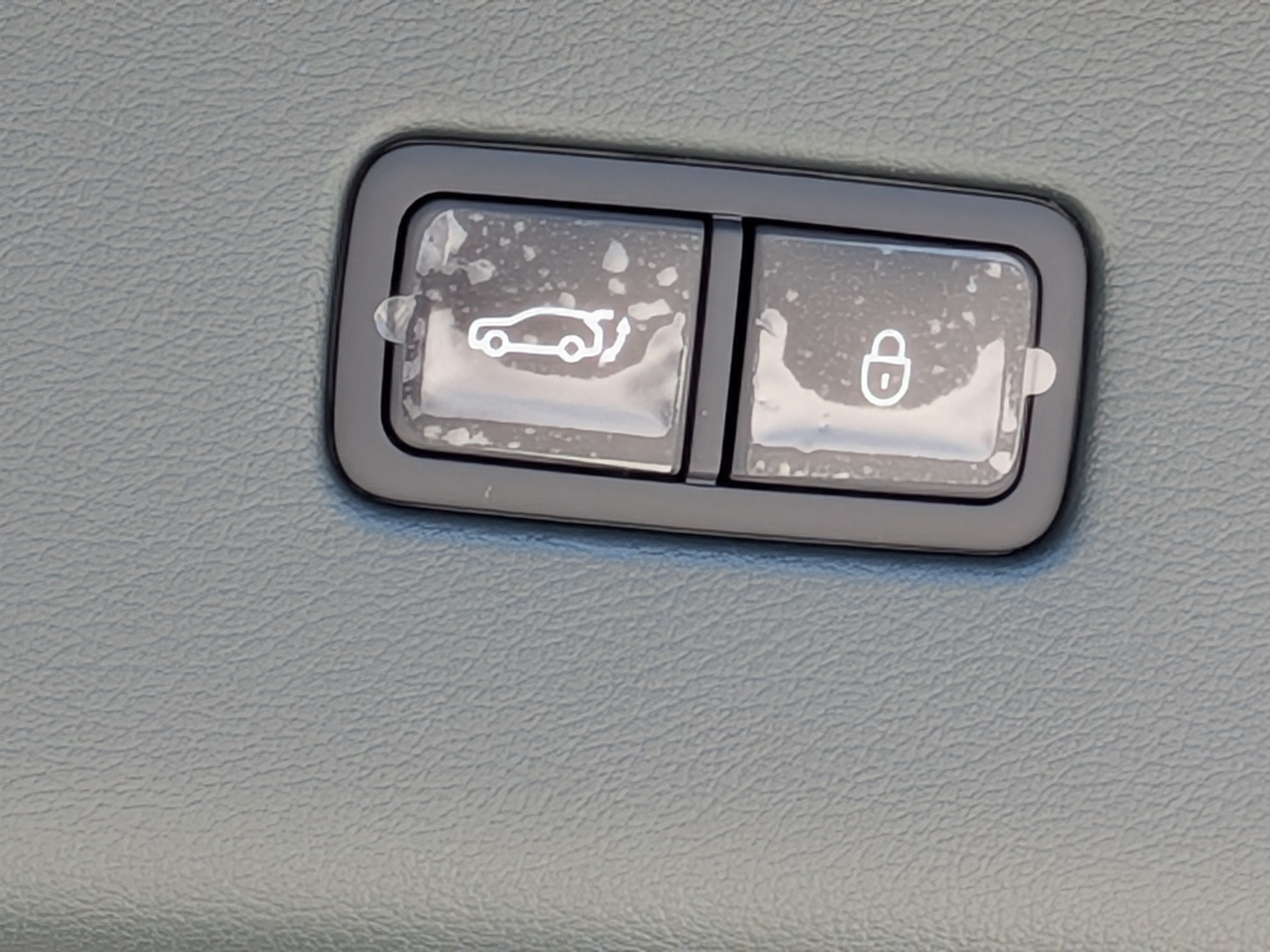 2027 Genesis GV80 2.5T Select