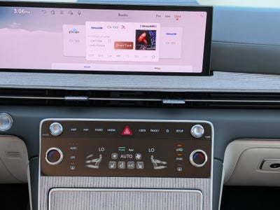 2027 Genesis GV80 2.5T Select