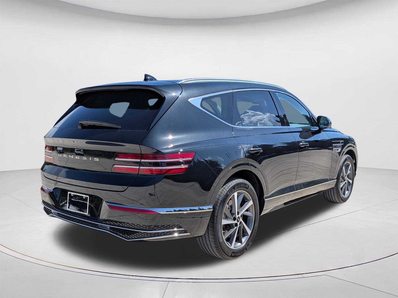 2027 Genesis GV80 2.5T Select