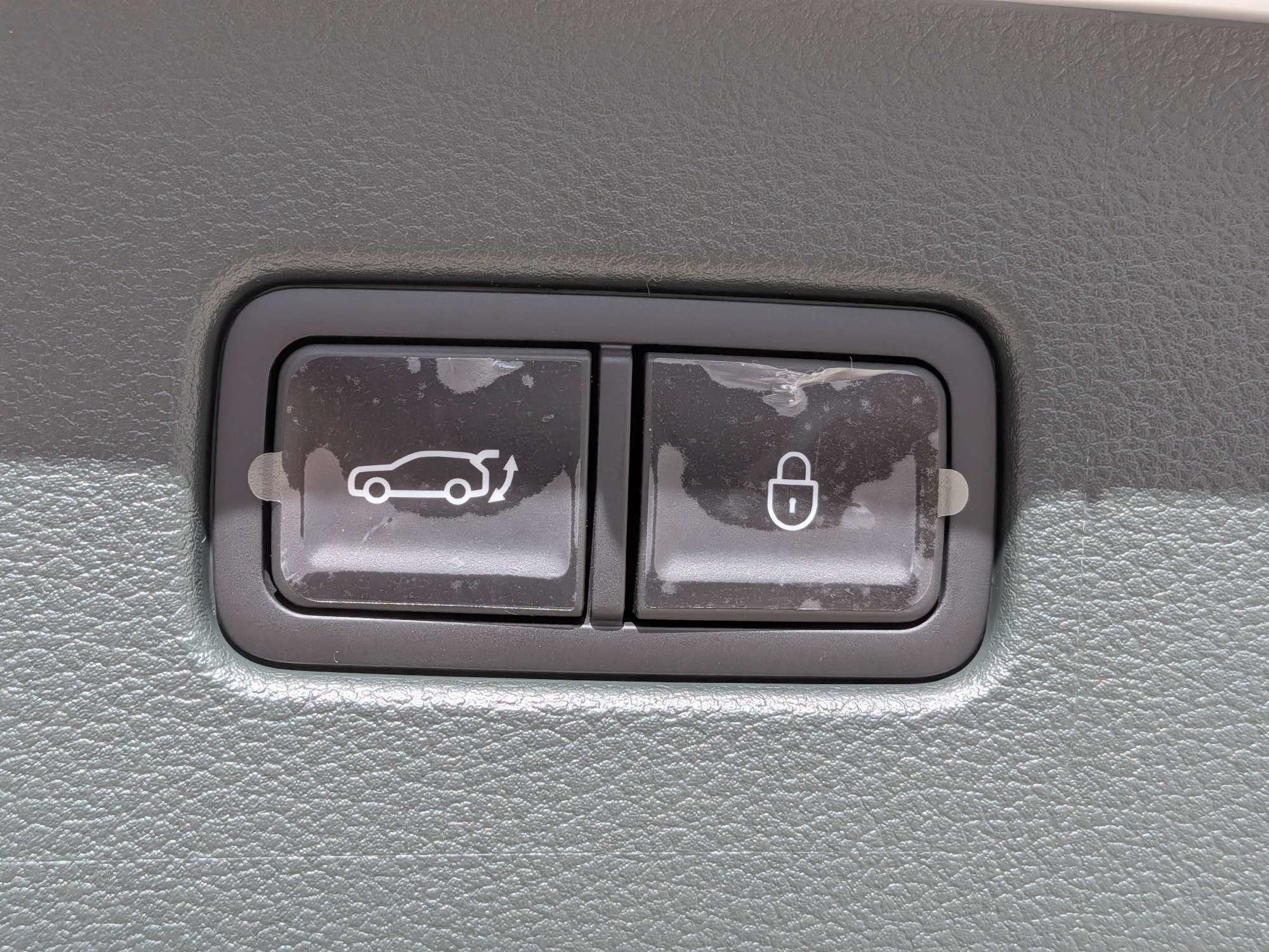 2027 Genesis GV80 2.5T Select