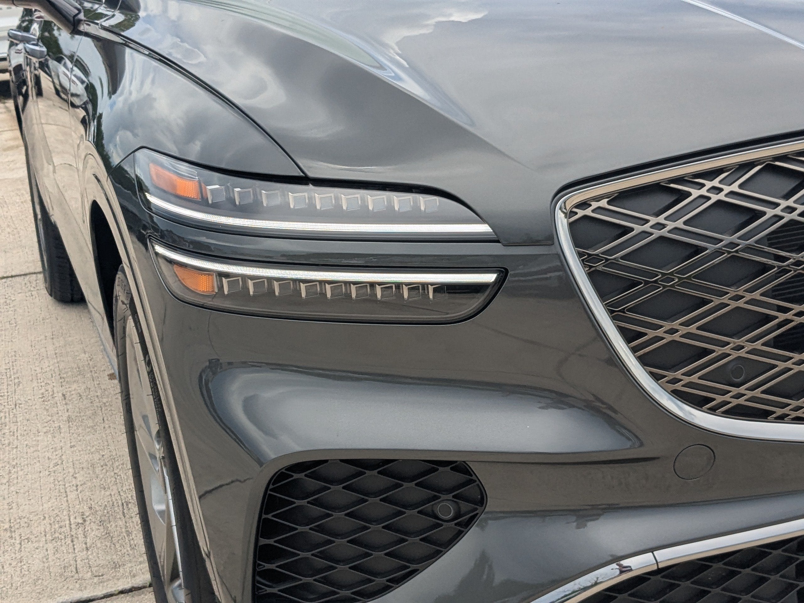 2027 Genesis GV70 2.5T