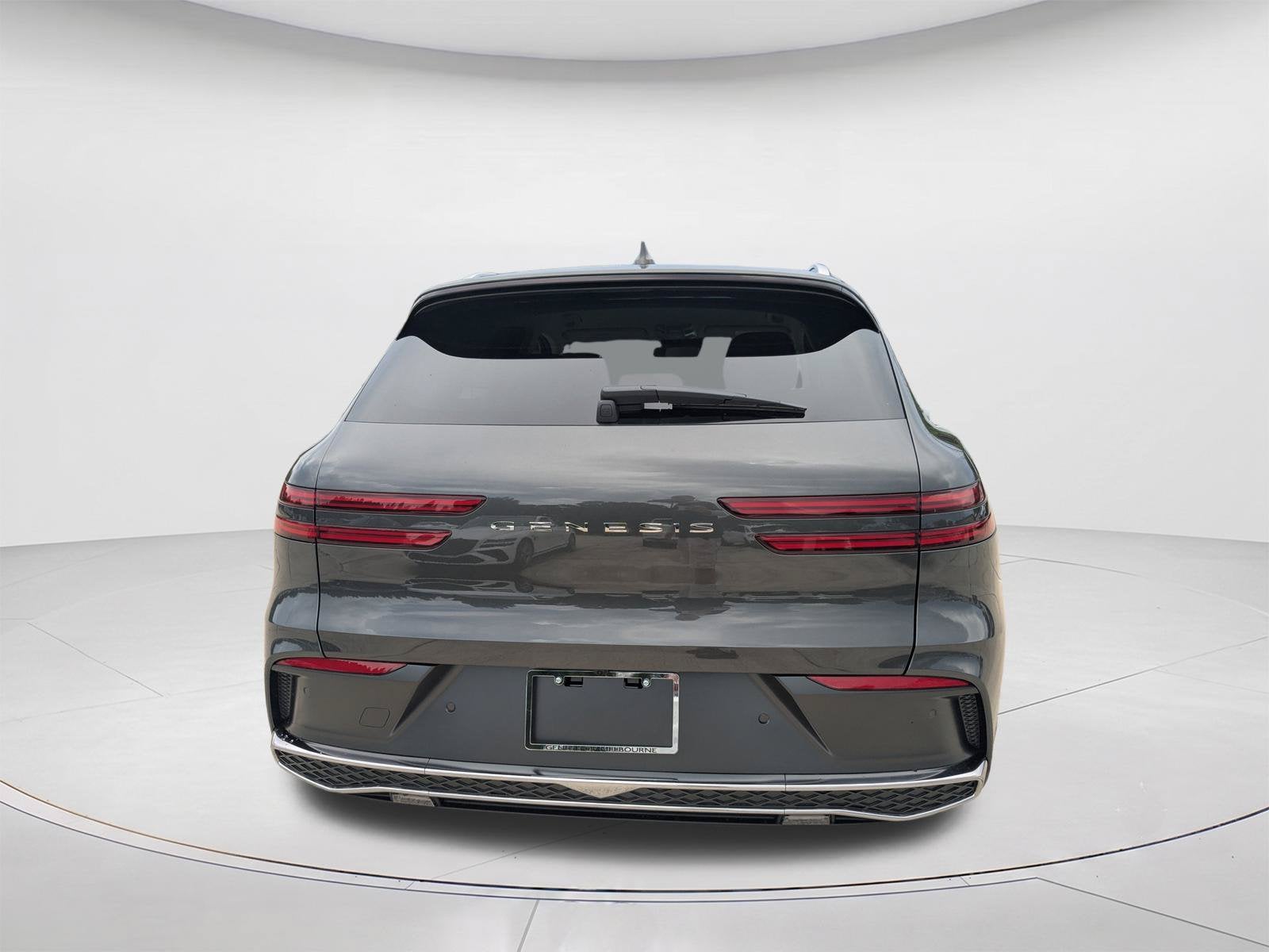 2027 Genesis GV70 2.5T