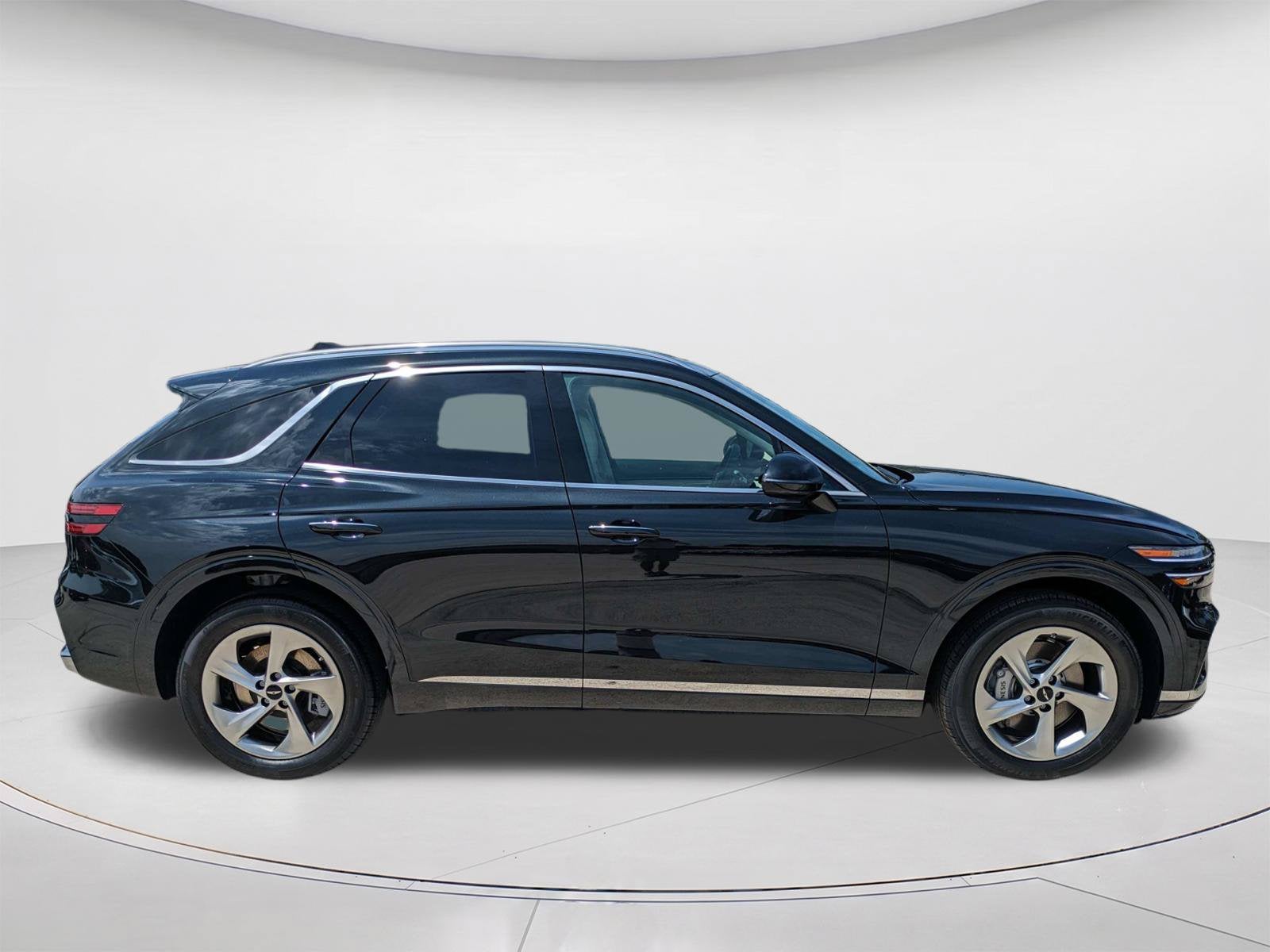 2027 Genesis GV70 2.5T