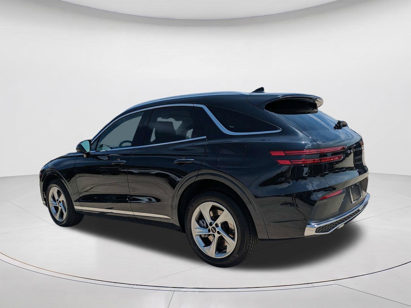 2027 Genesis GV70 2.5T