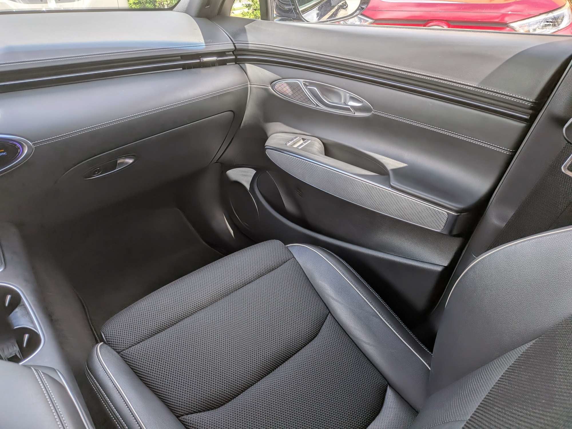 2023 Genesis GV70 2.5T