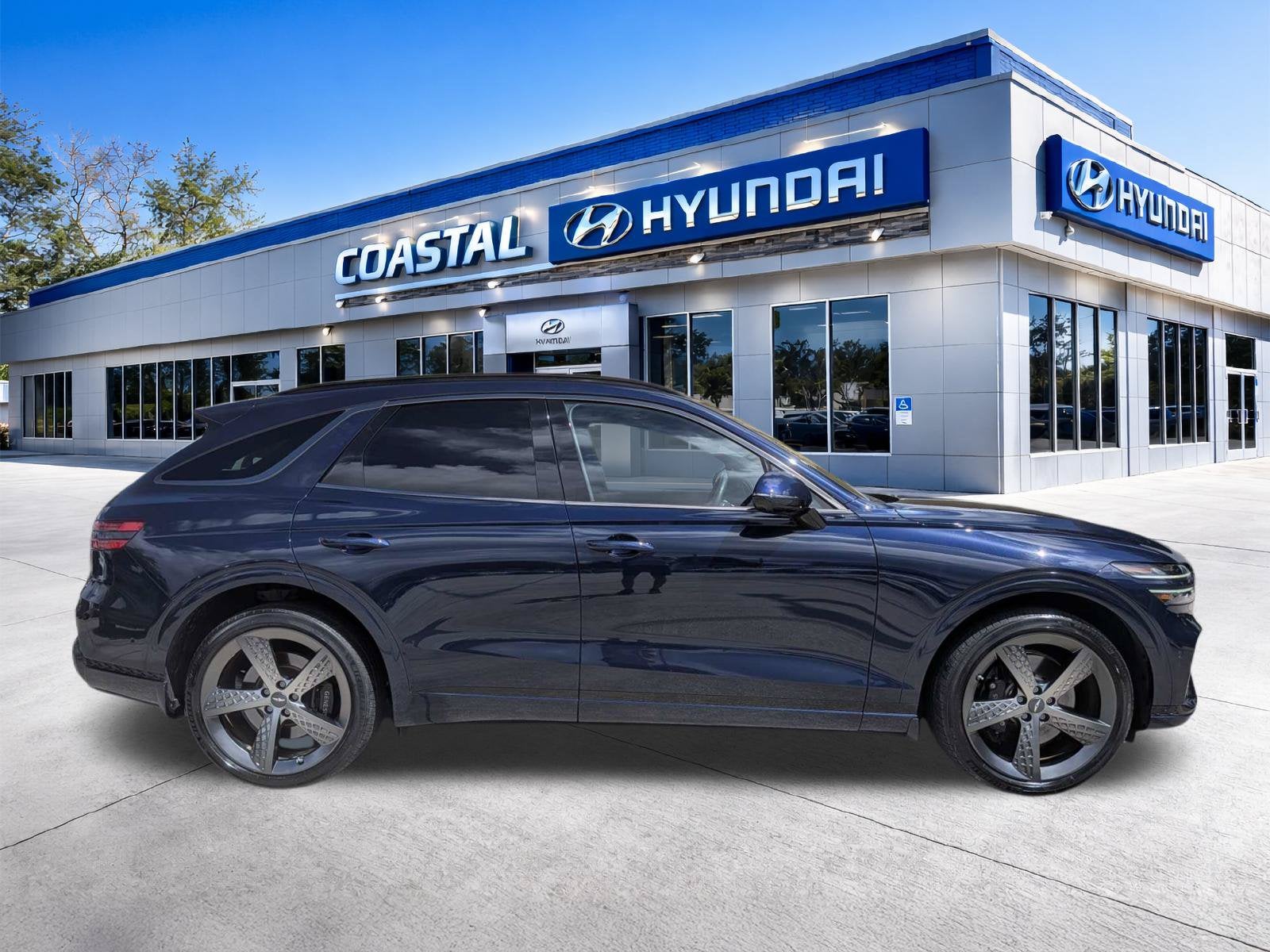 2023 Genesis GV70 2.5T