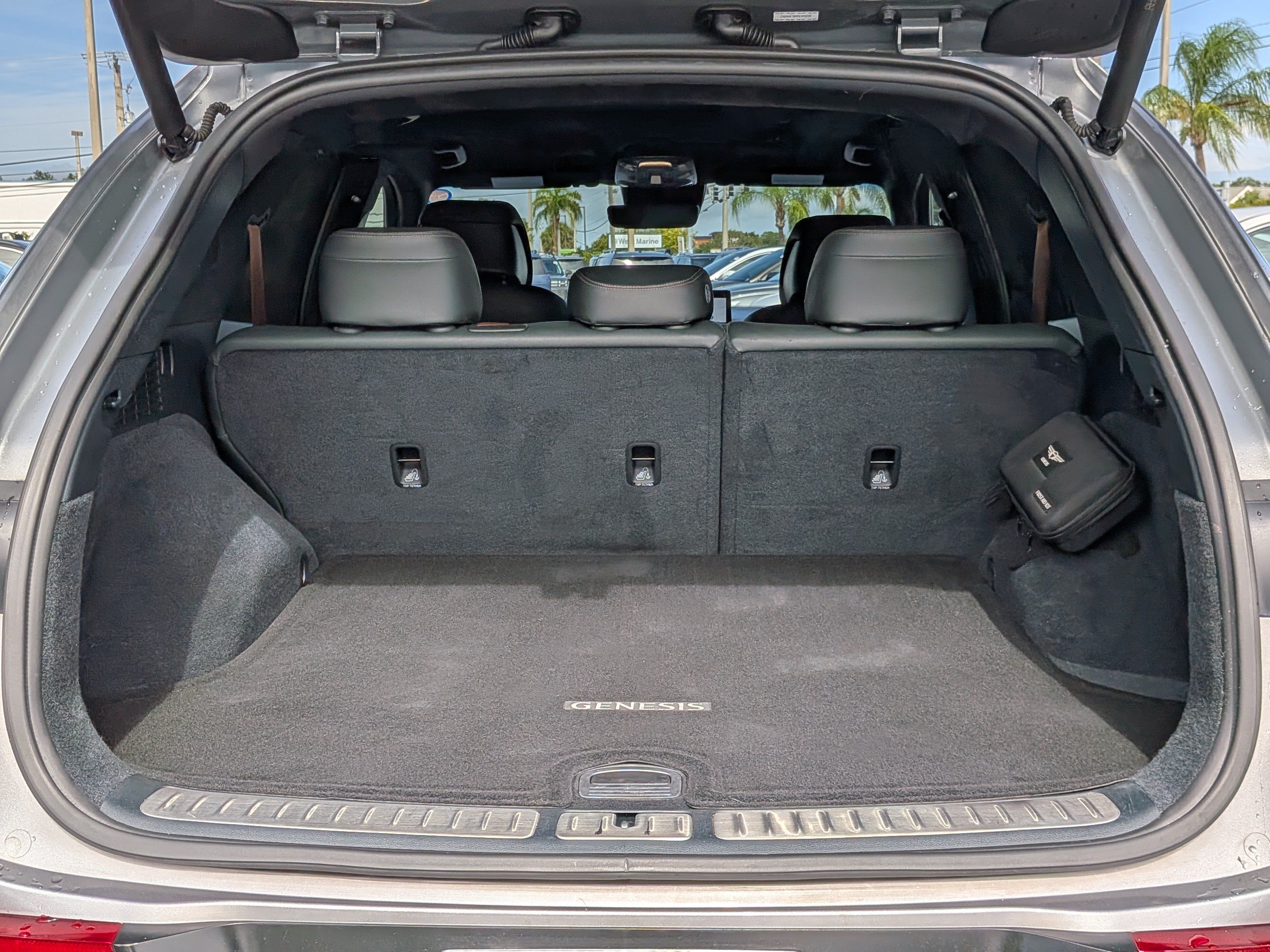 2023 Genesis GV70 2.5T