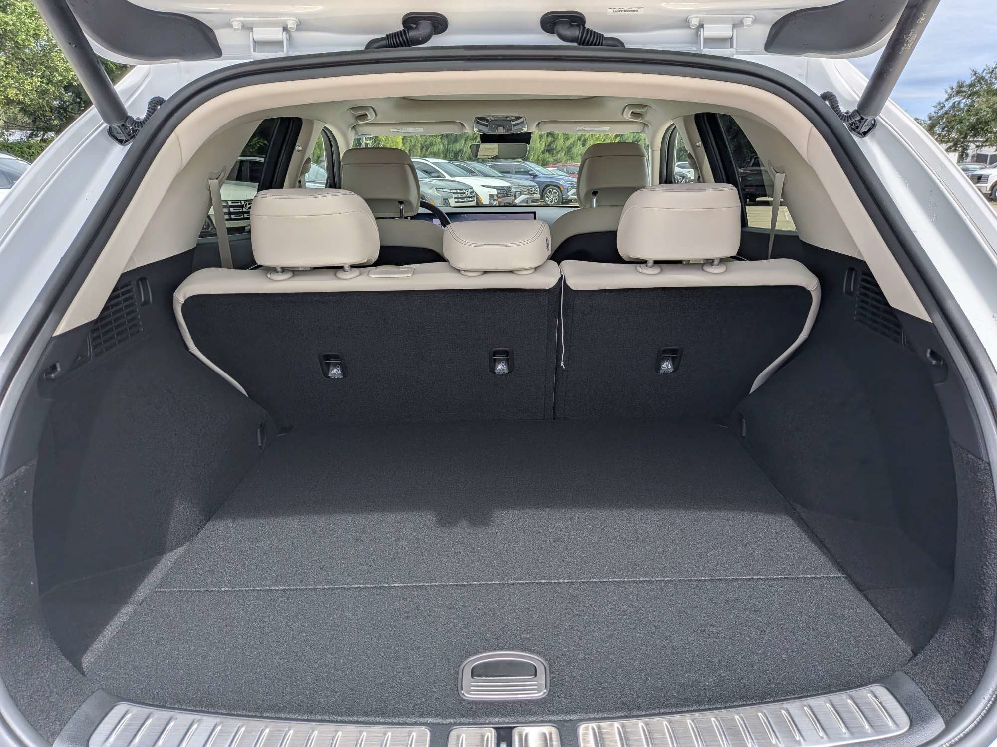 2027 Genesis GV70 2.5T Select