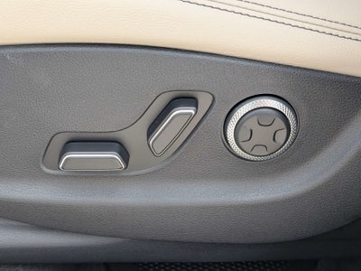2027 Genesis GV70 2.5T Select