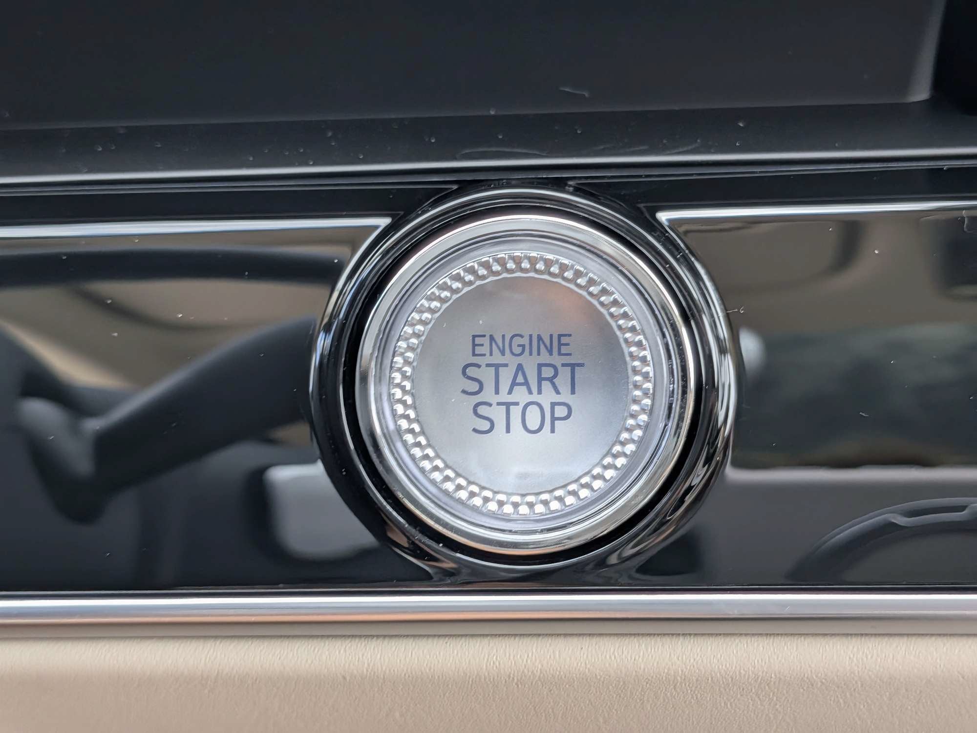 2027 Genesis GV70 2.5T Select