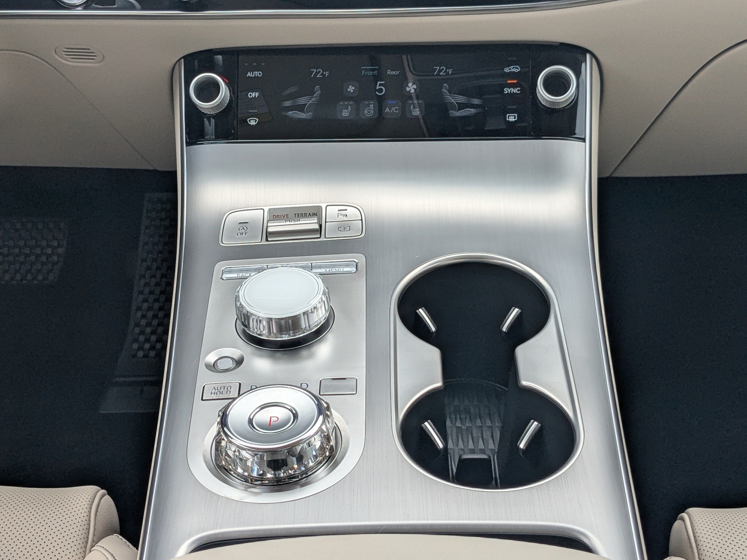 2027 Genesis GV70 2.5T Select