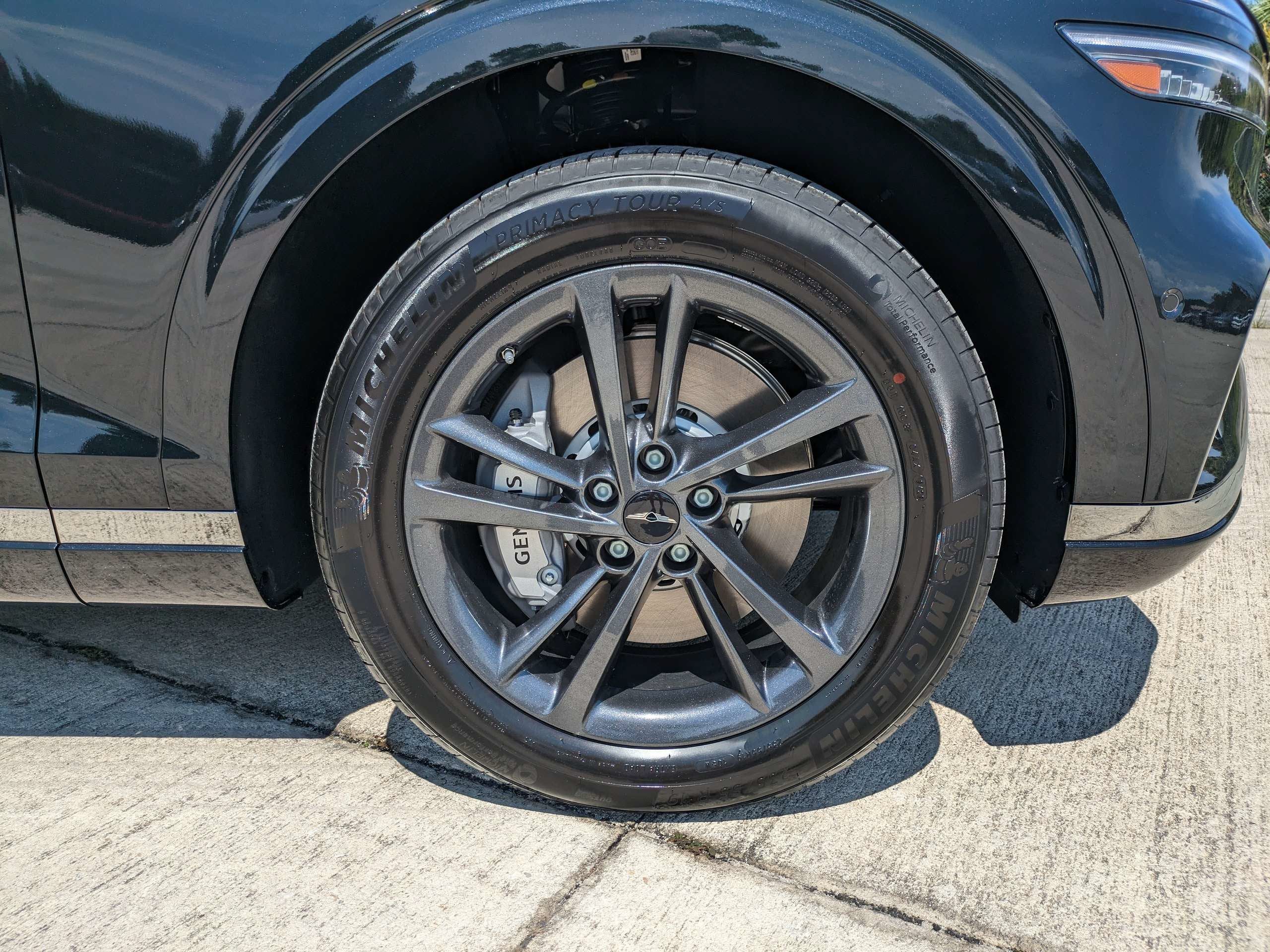 2027 Genesis GV70 2.5T Advanced