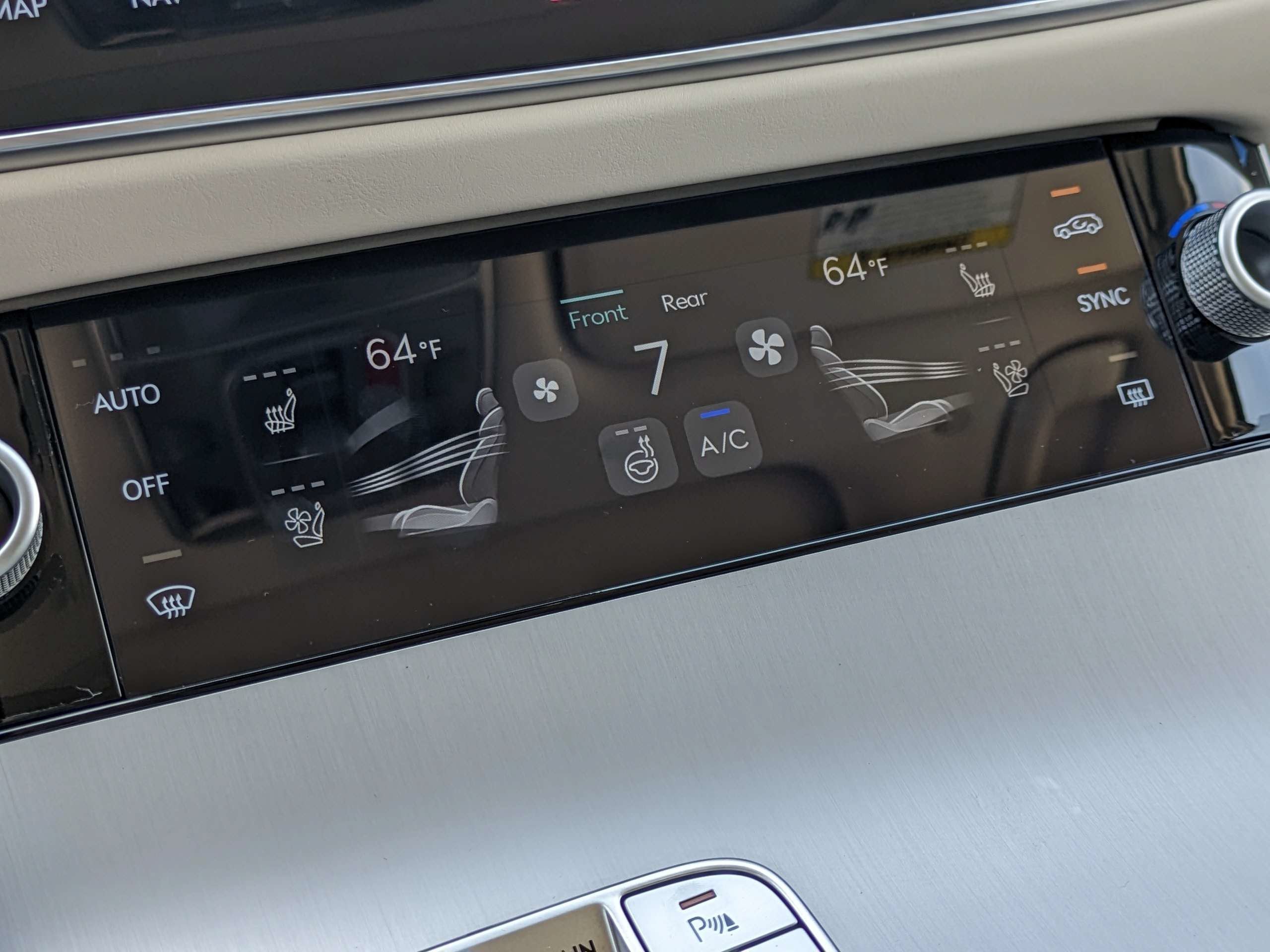 2027 Genesis GV70 2.5T Advanced