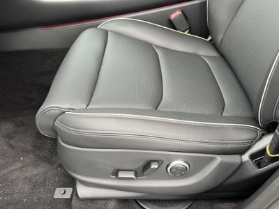 2027 Genesis GV70 2.5T Advanced