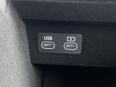 2027 Genesis GV70 2.5T Advanced