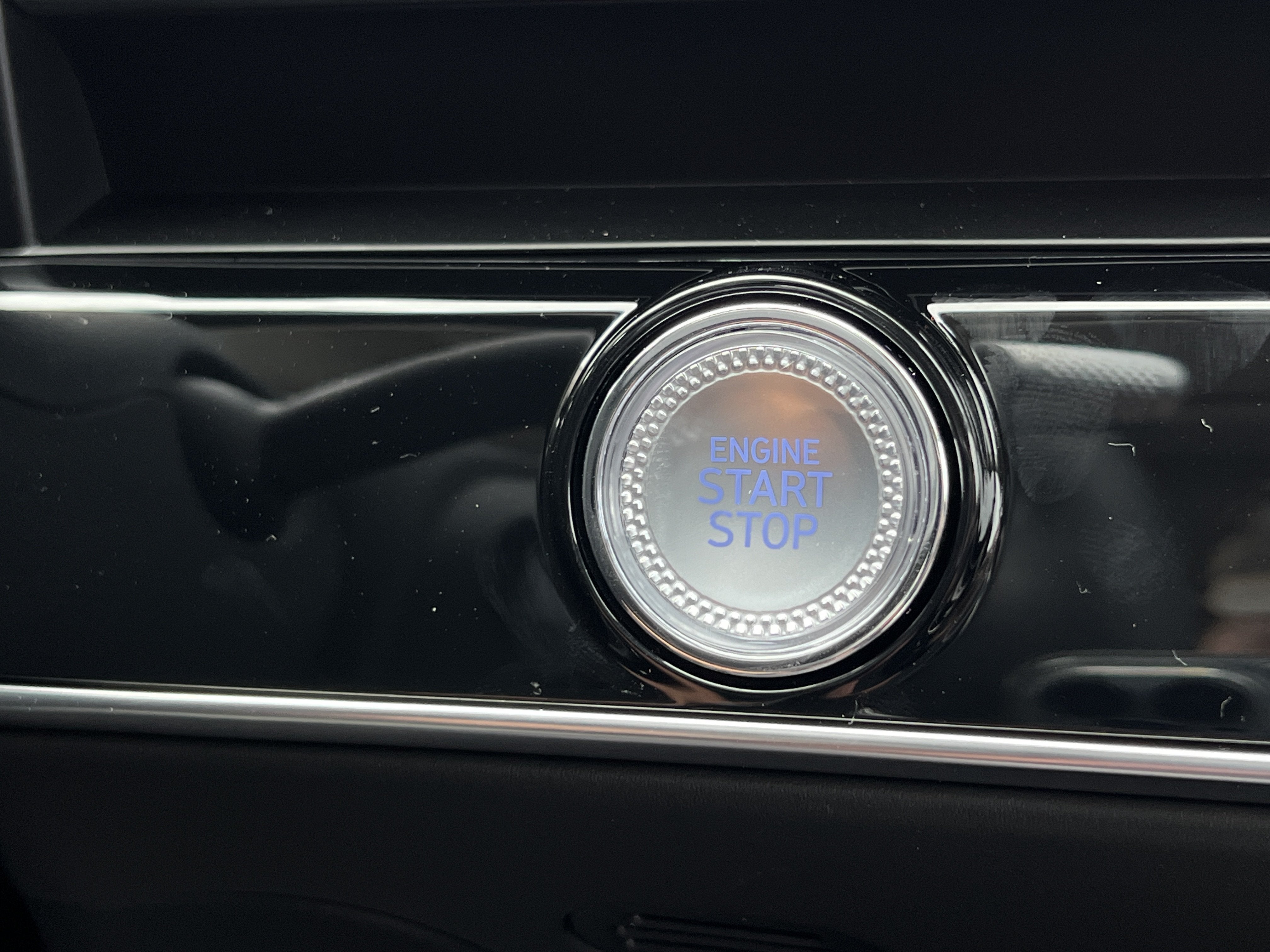 2027 Genesis GV70 2.5T Advanced