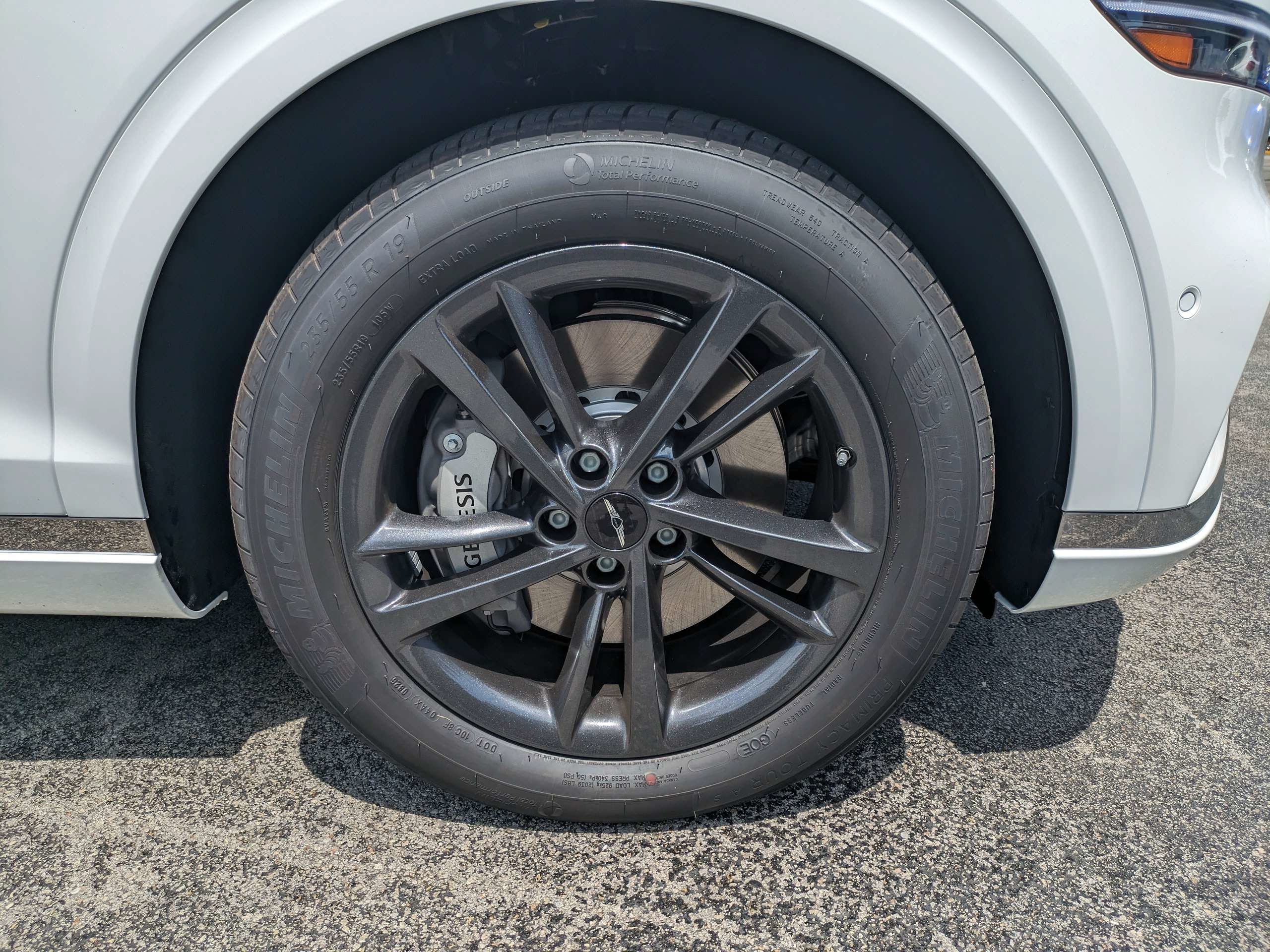 2027 Genesis GV70 2.5T Advanced