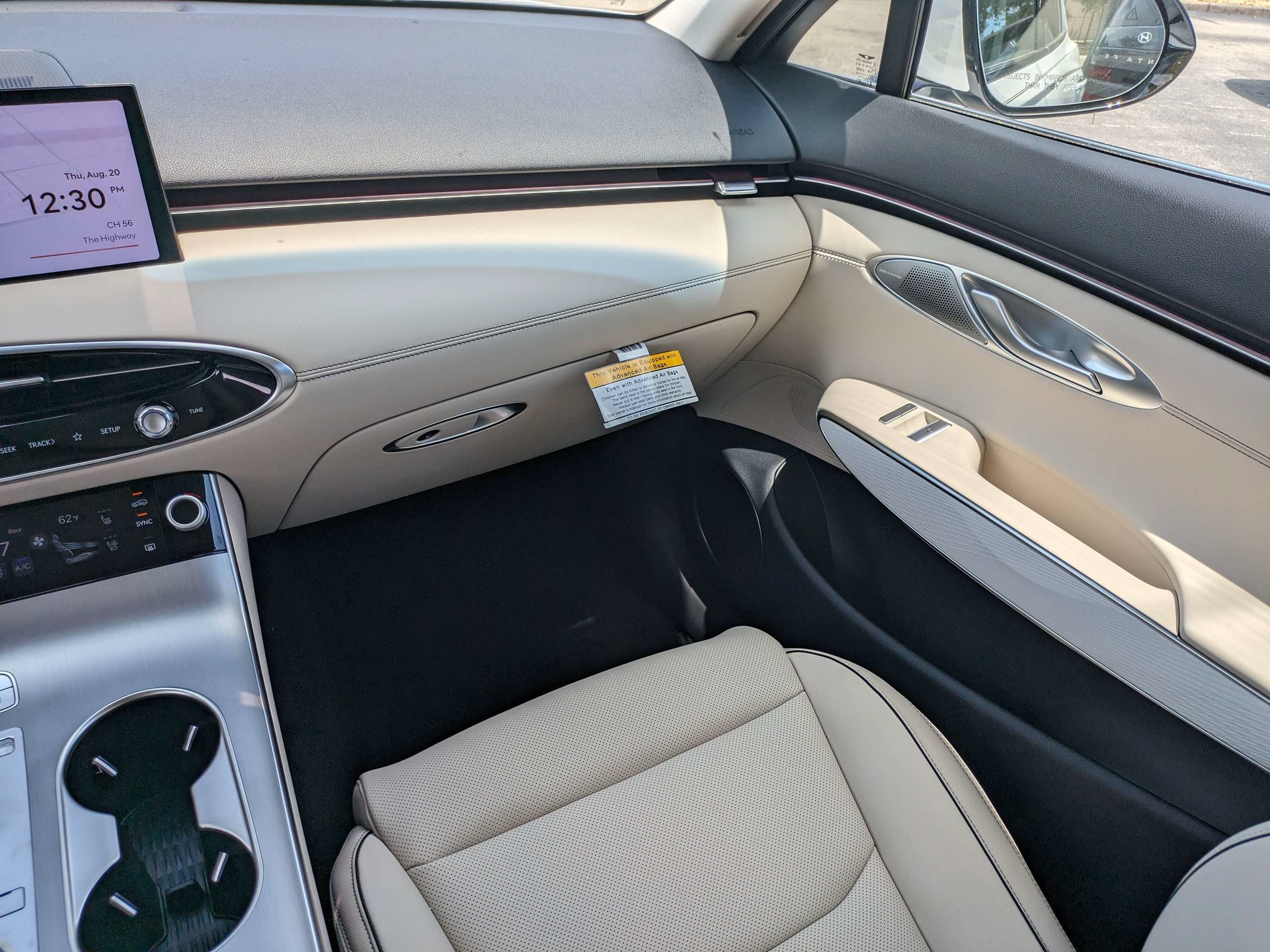 2027 Genesis GV70 2.5T Advanced