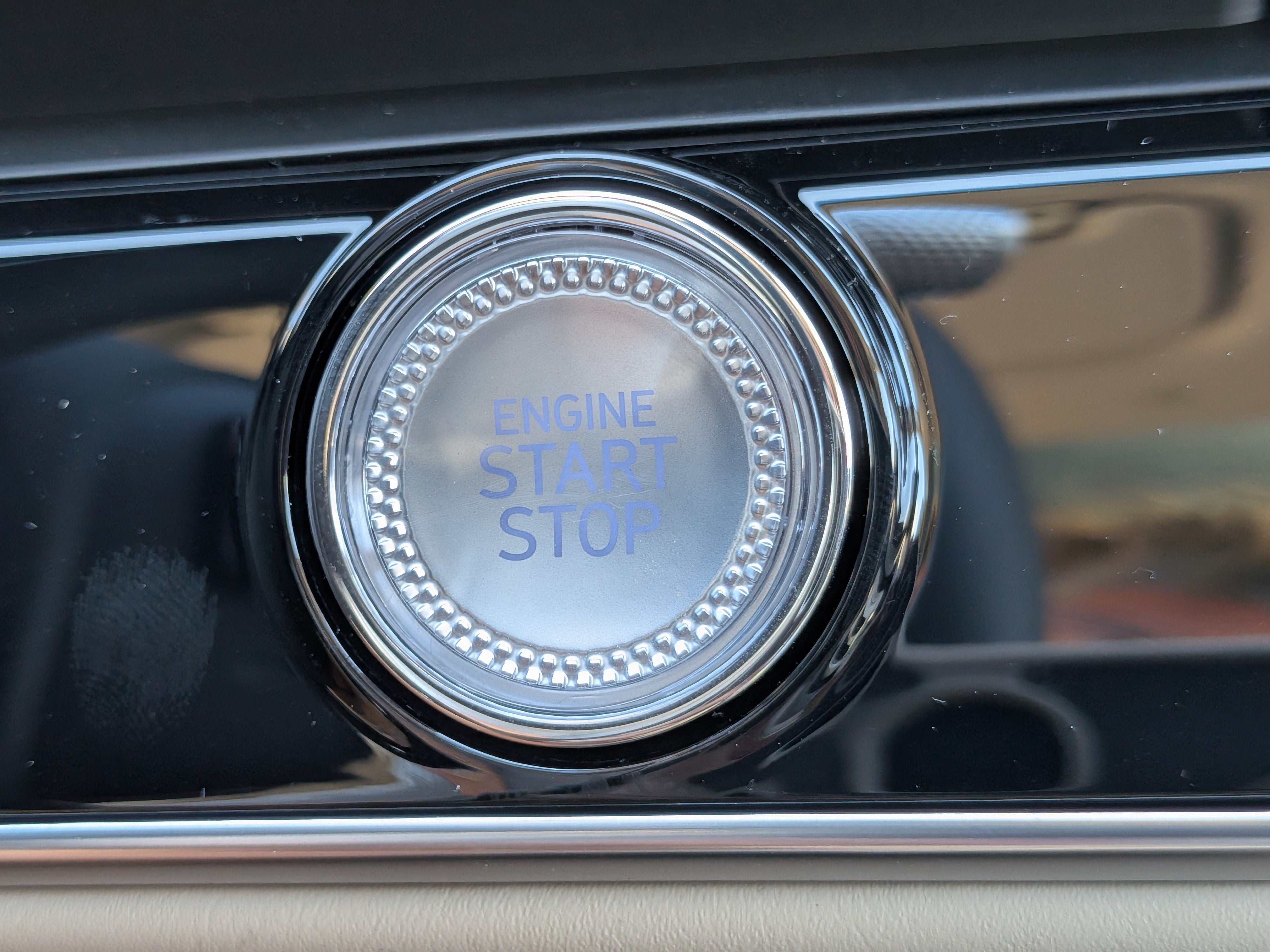 2027 Genesis GV70 2.5T Advanced