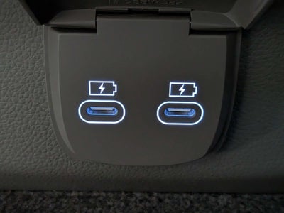 2027 Genesis GV70 2.5T Advanced