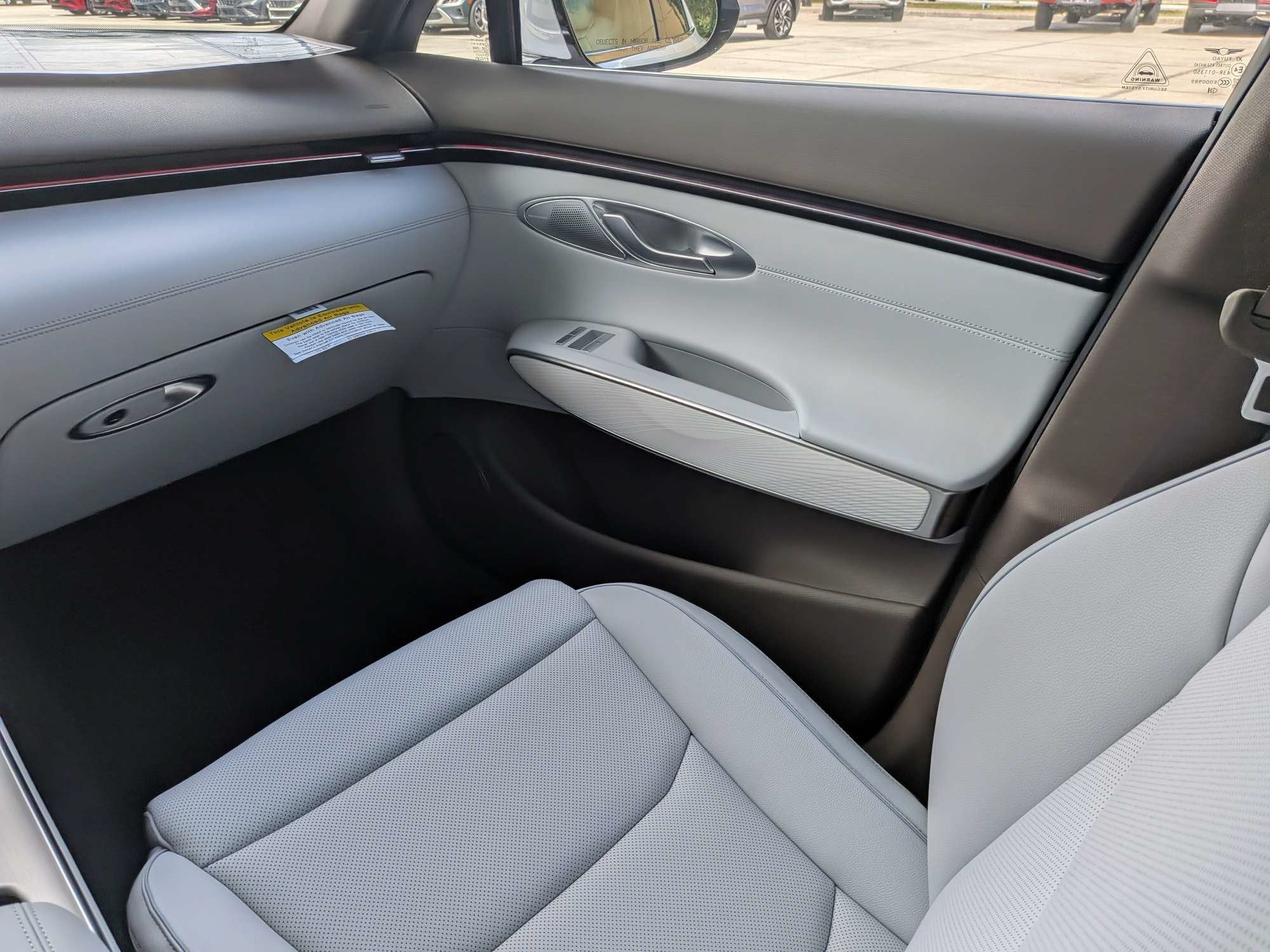 2027 Genesis GV70 2.5T Advanced