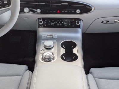 2027 Genesis GV70 2.5T Advanced