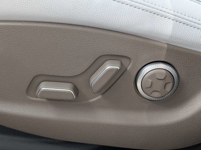 2027 Genesis GV70 2.5T Advanced