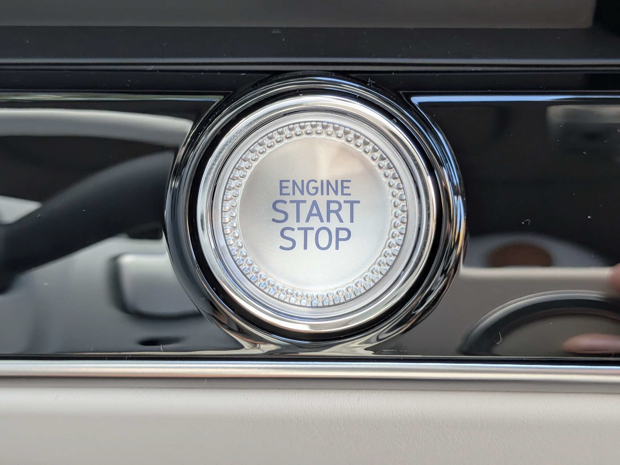 2027 Genesis GV70 2.5T Advanced