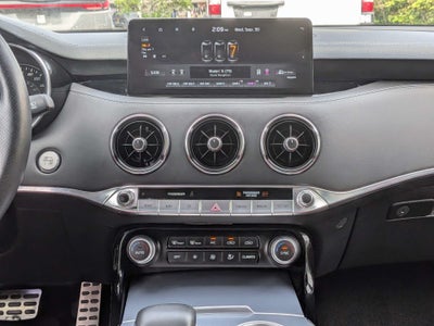 2023 Kia Stinger GT2