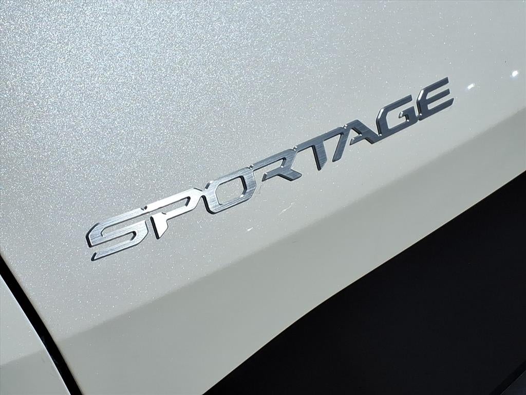 2025 Kia Sportage LX
