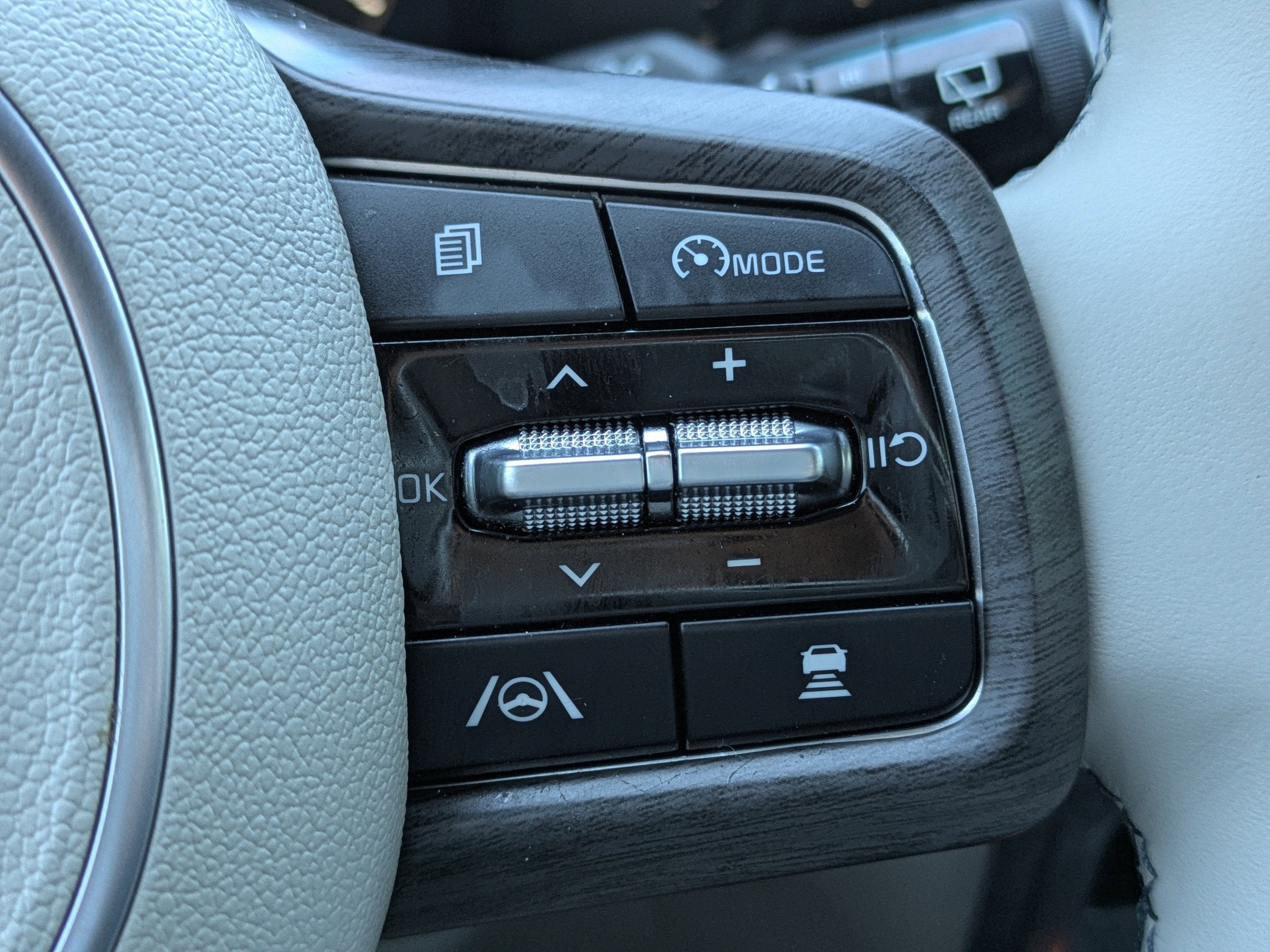 2023 Kia Sorento Hybrid SX Prestige