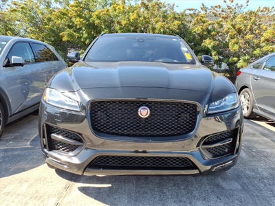 2017 Jaguar F-PACE 35t R-Sport