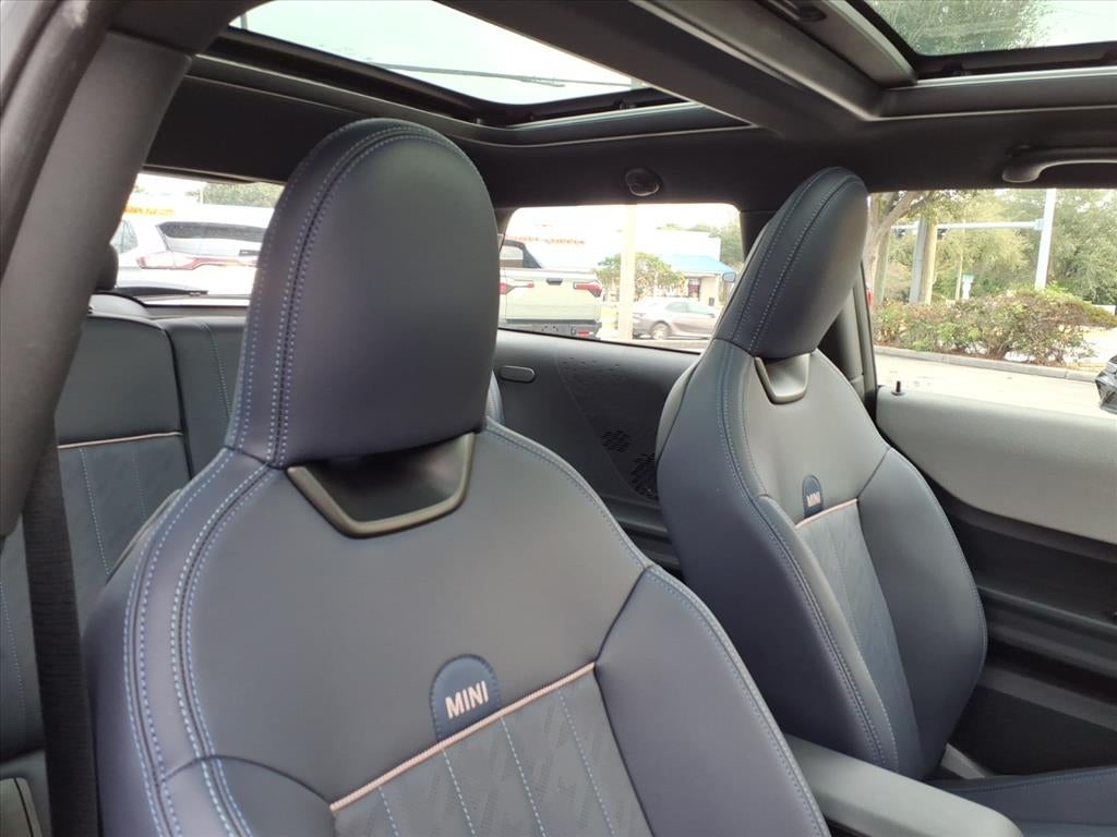 2025 MINI Hardtop 2 Door Cooper