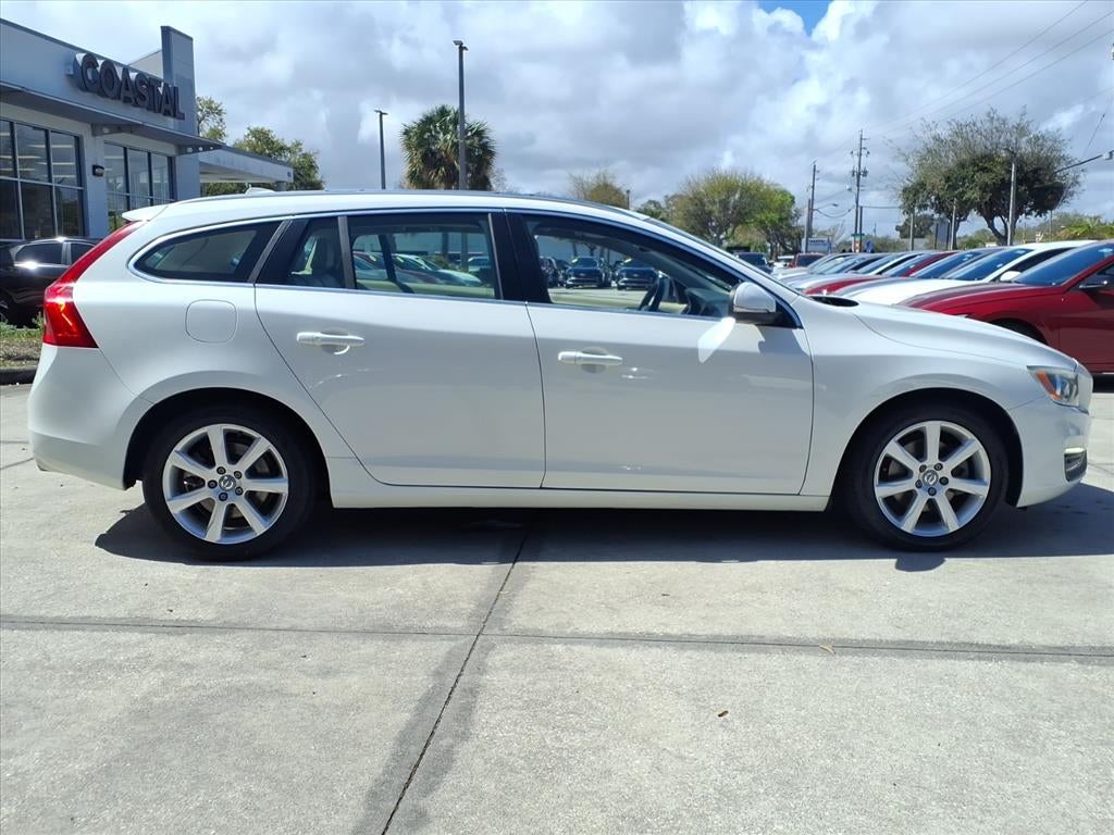 2016 Volvo V60 T5