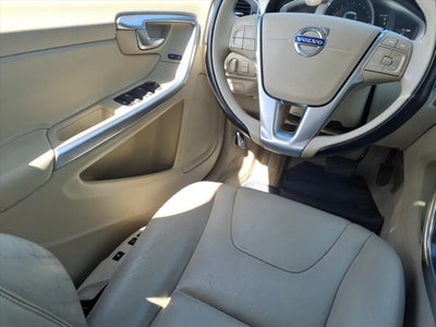 2016 Volvo V60 T5