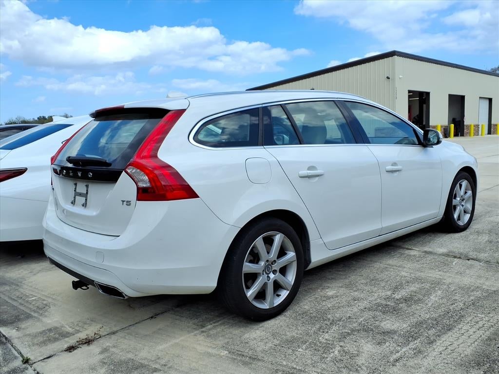 2016 Volvo V60 T5