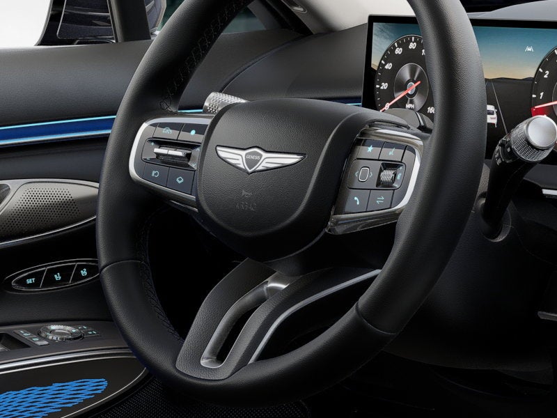 2027 Genesis GV70 Base