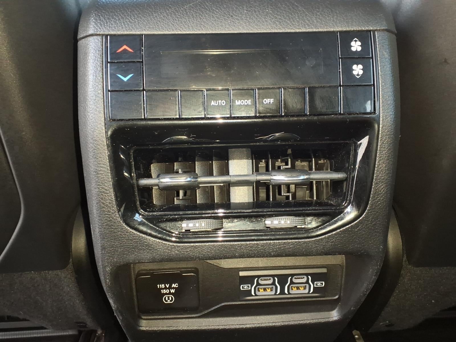 2022 Jeep Grand Cherokee L Altitude