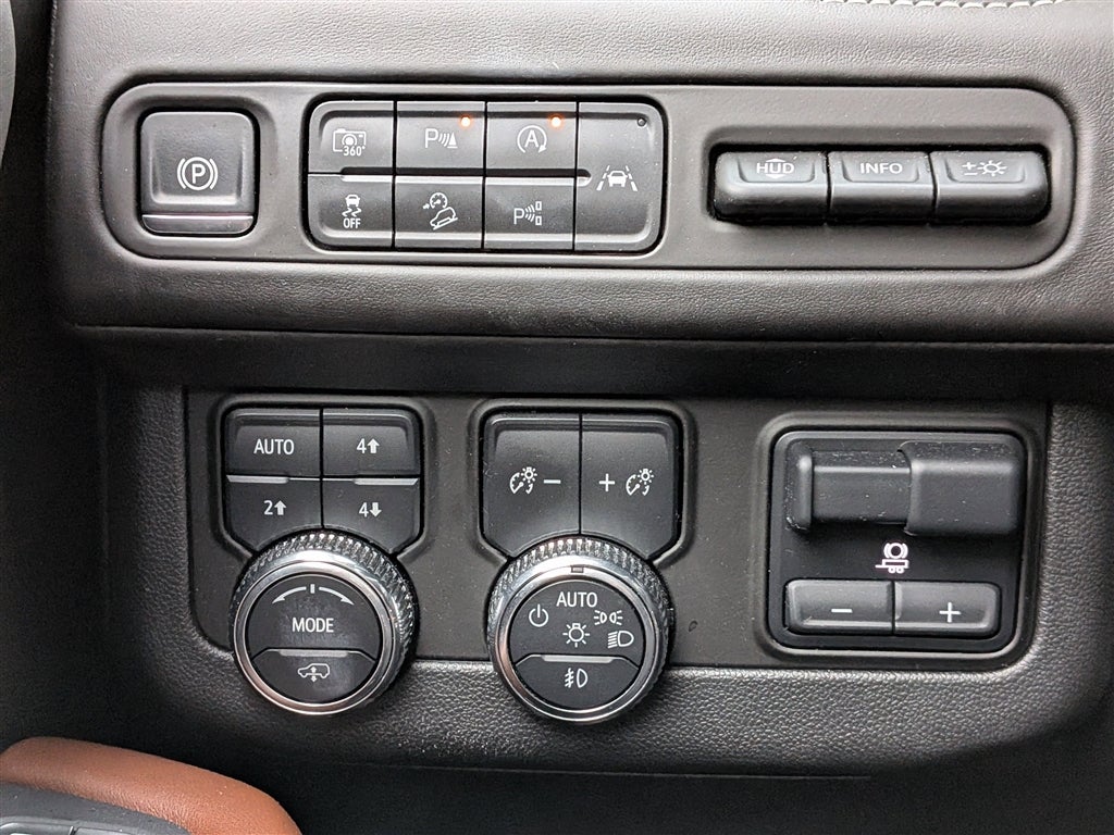 2024 GMC Yukon XL Denali Ultimate