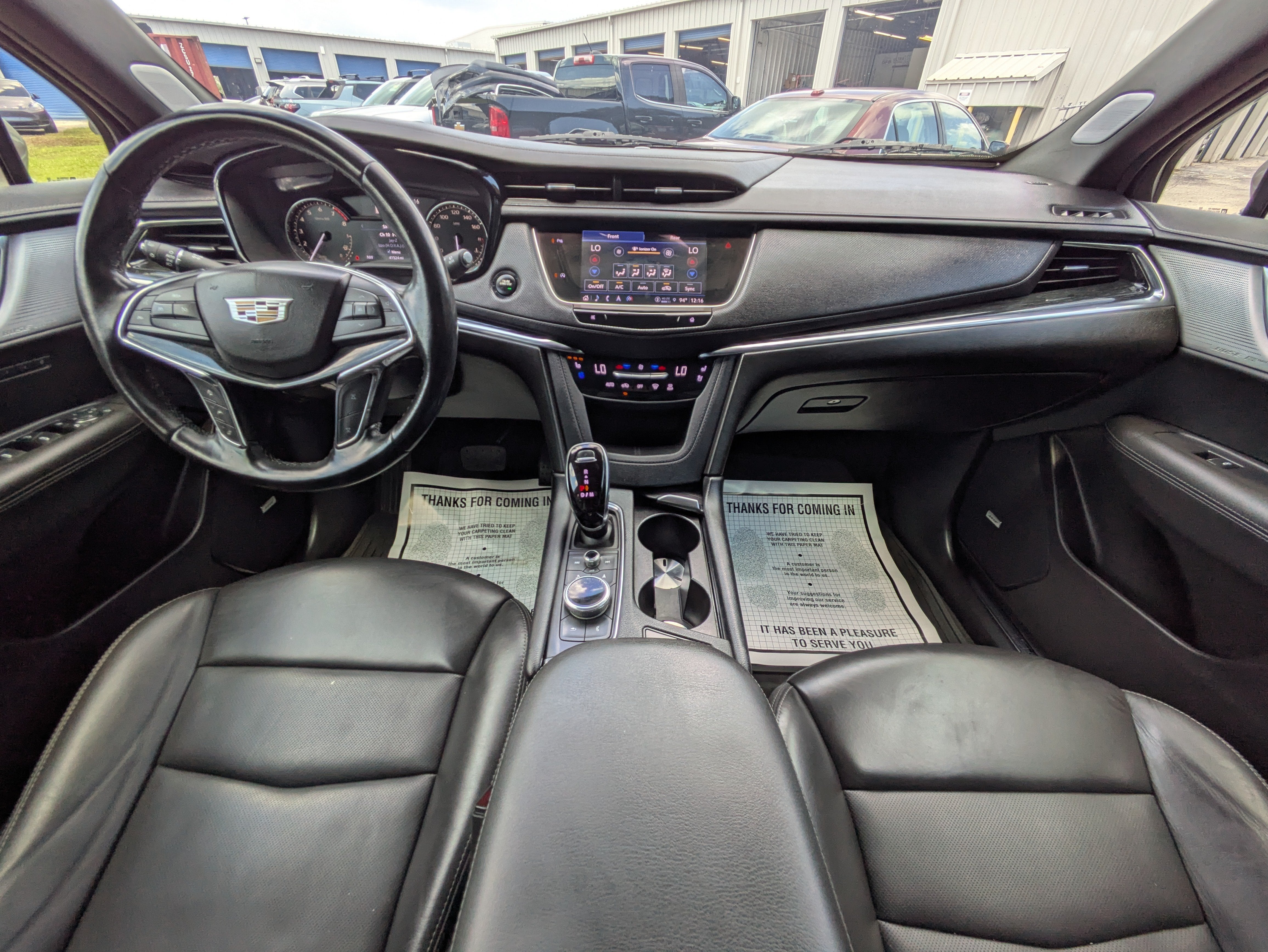 2022 Cadillac XT5 FWD Premium Luxury