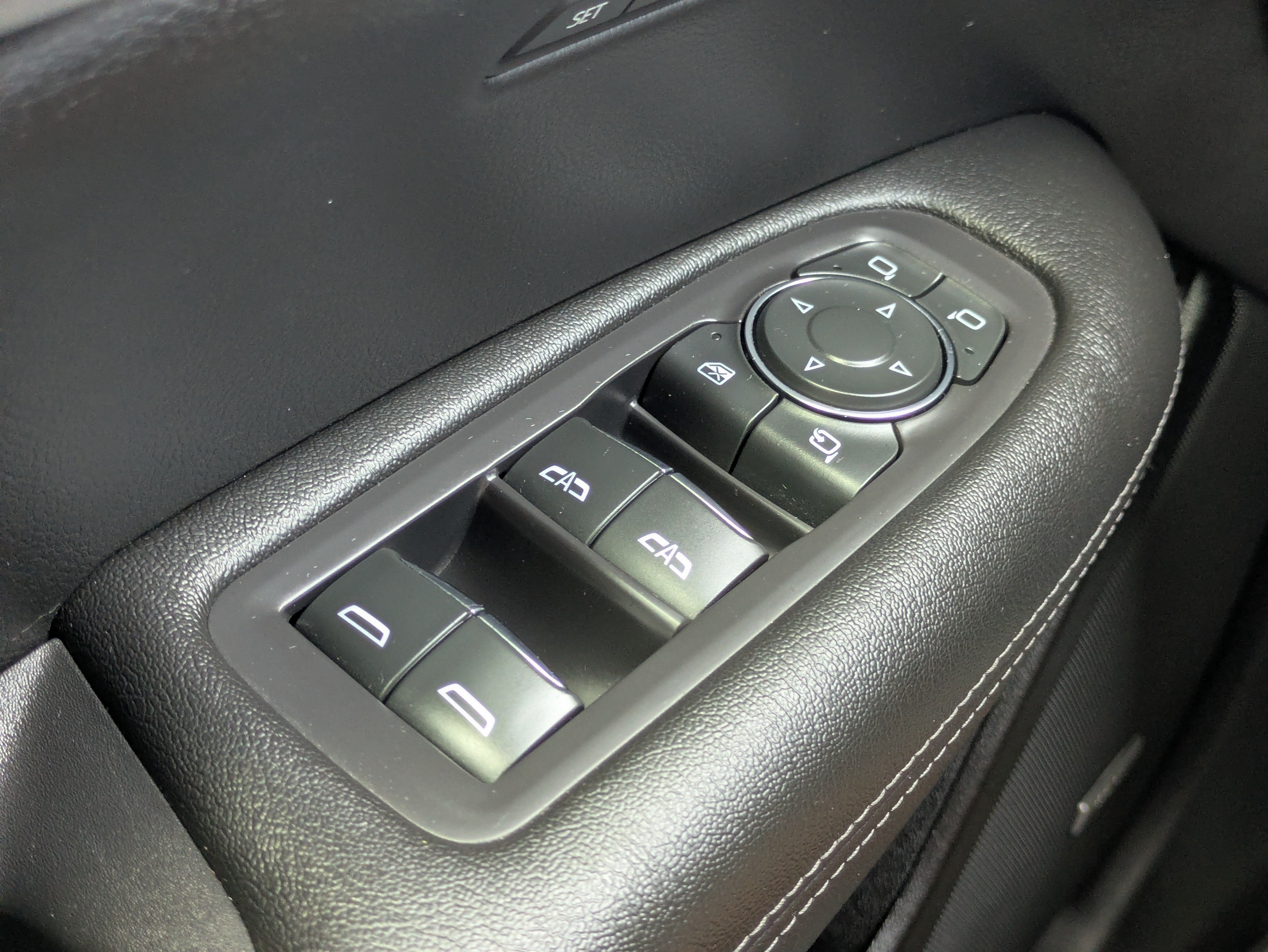 2022 Cadillac XT5 FWD Premium Luxury