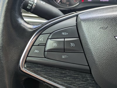2022 Cadillac XT5 FWD Premium Luxury
