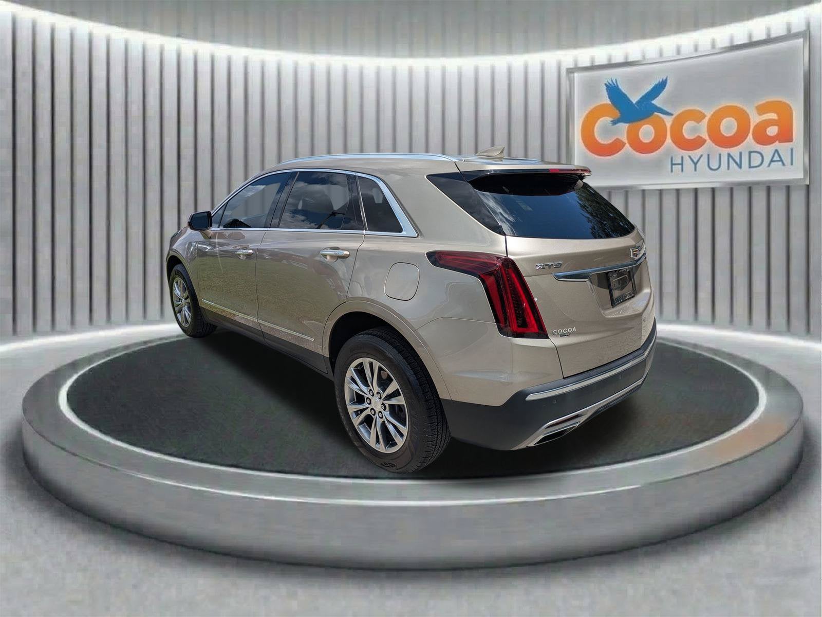 2022 Cadillac XT5 FWD Premium Luxury