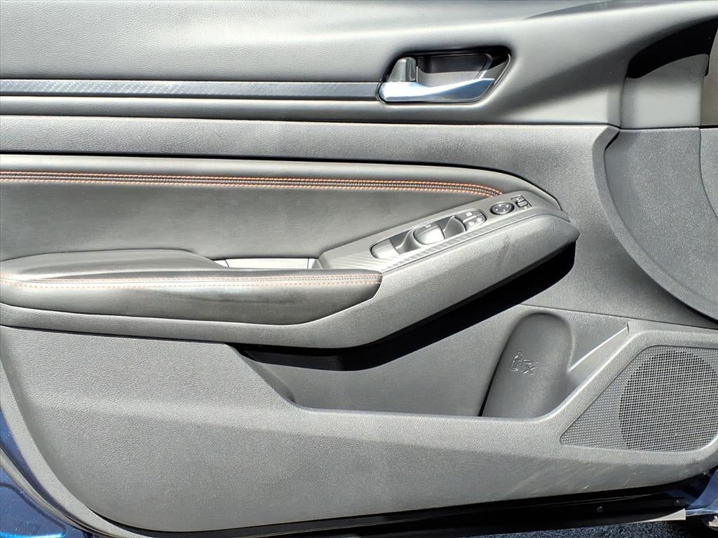 2022 Nissan Altima 2.0 SR