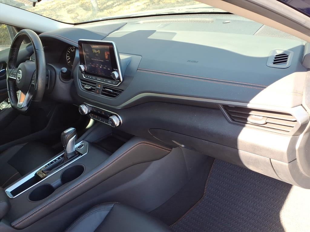 2022 Nissan Altima 2.0 SR