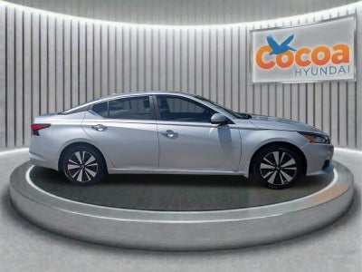 2022 Nissan Altima 2.5 SV