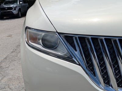 2012 Lincoln MKX Base