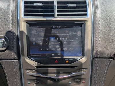 2012 Lincoln MKX Base