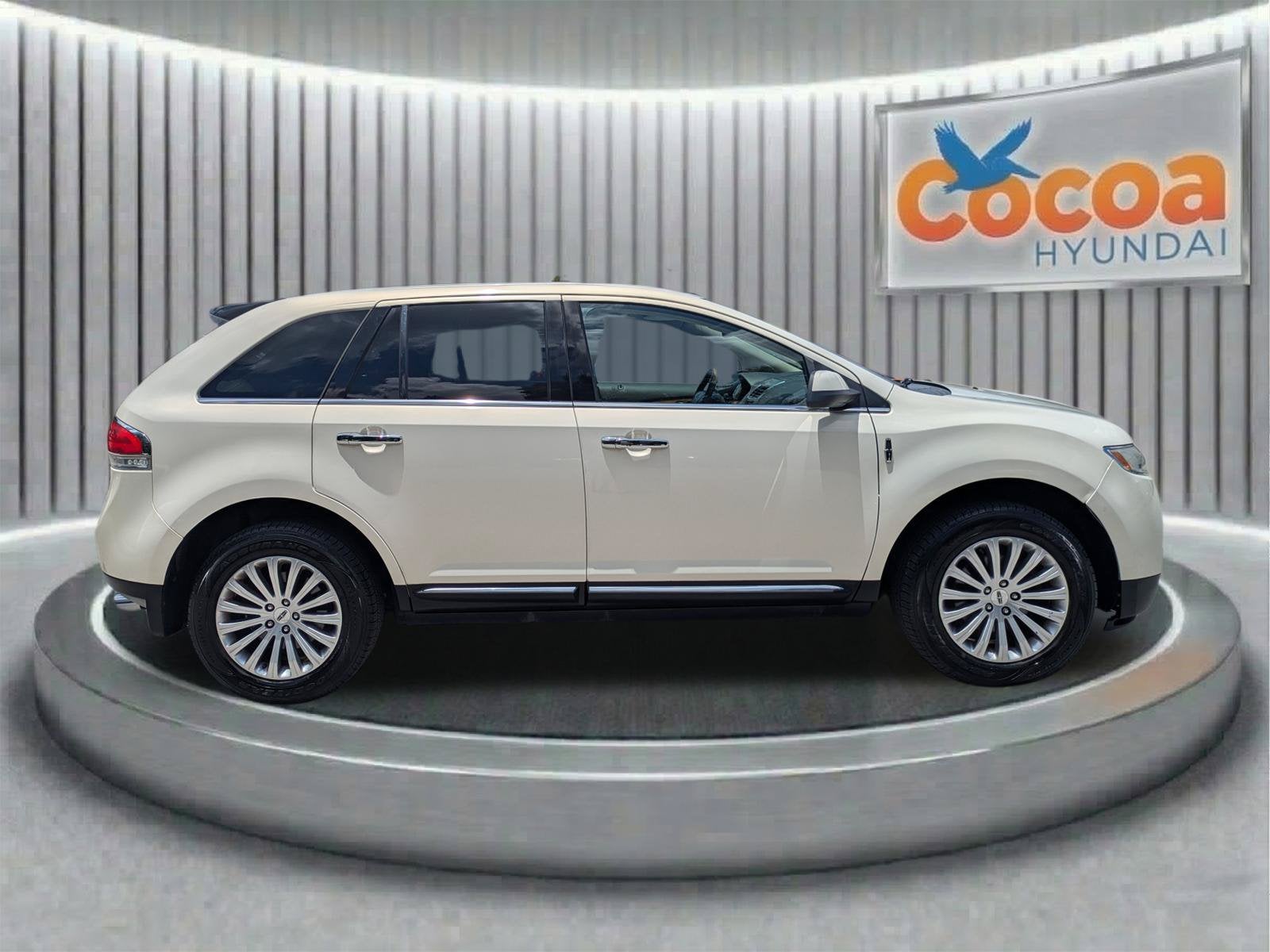 2012 Lincoln MKX Base