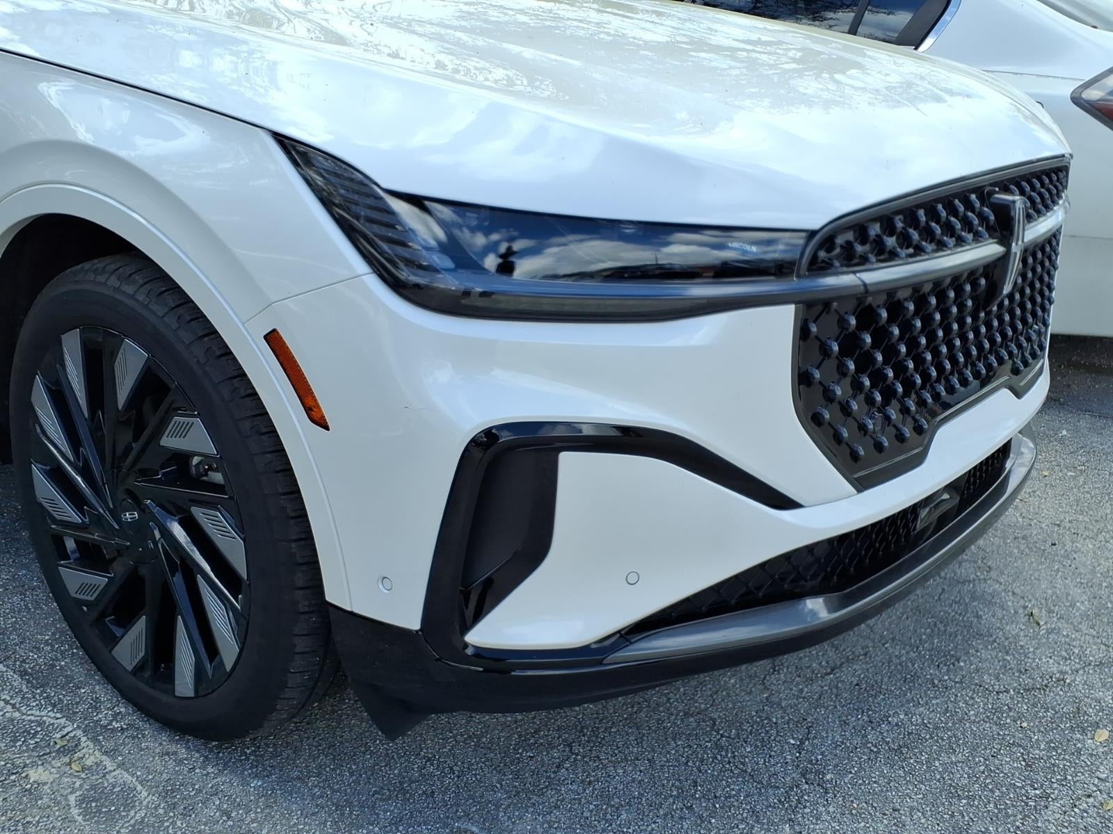 2024 Lincoln Nautilus Reserve